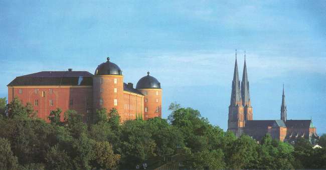 Schloss Uppsala aus dem 16. Jahrhundert und Domkirche von 1435